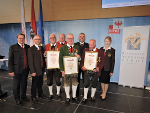(c) Hofer /BVT